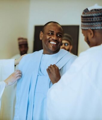 BEYOND POLITICS, BEYOND PROMISES: THE LEADERSHIP FOOTPRINT OF BARRISTER SEUN TEMILOLU NURUDEEN ASHAMU By Apostle Asimiyu