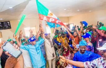 Oyo 2027: PDP, Accord Members Dump Parties, Join APC Ahead of 2027 Elections